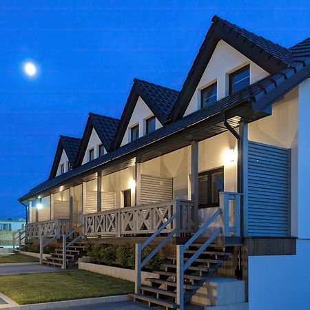 Seaside Escape Pet Friendly Apartments Mielenko By Noclegi Renters Esterno foto