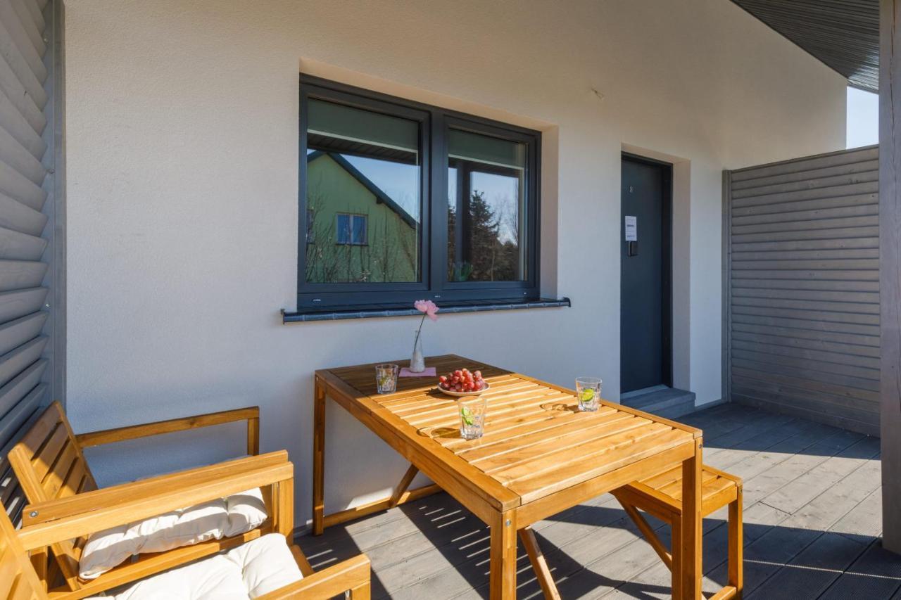 Seaside Escape Pet Friendly Apartments Mielenko By Noclegi Renters Esterno foto