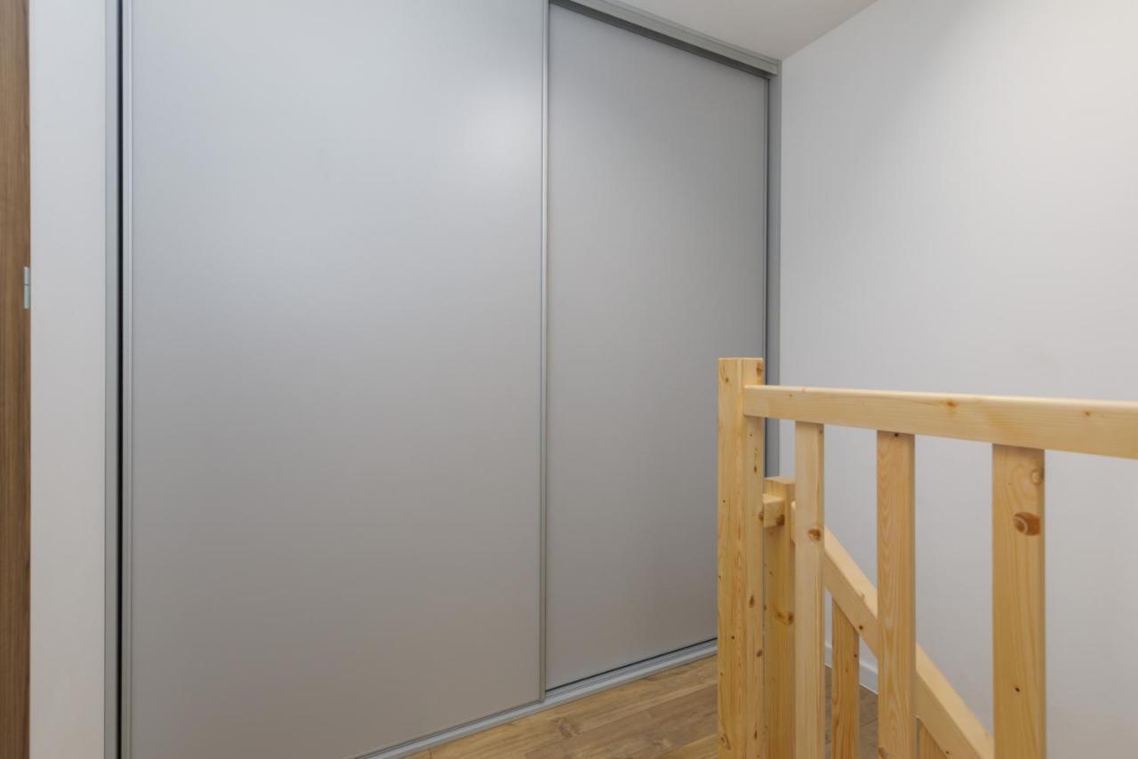 Seaside Escape Pet Friendly Apartments Mielenko By Noclegi Renters Esterno foto